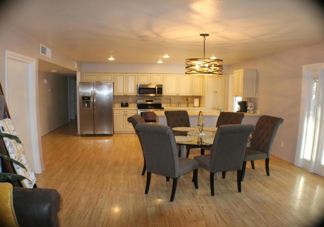 Tempe Escape With Heated Pool, Billiards & Firepit Fun Vila Exterior foto