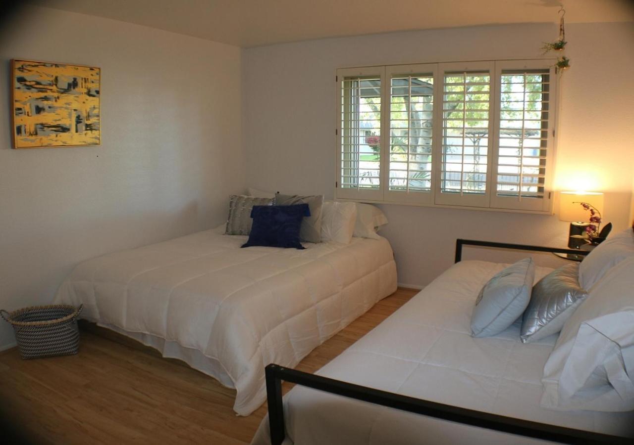 Tempe Escape With Heated Pool, Billiards & Firepit Fun Vila Exterior foto