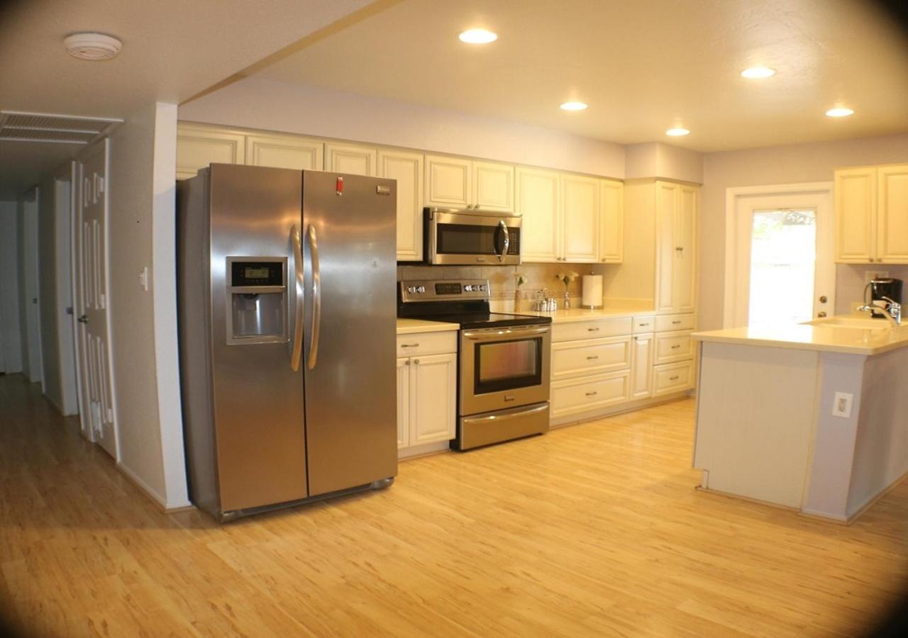 Tempe Escape With Heated Pool, Billiards & Firepit Fun Vila Exterior foto