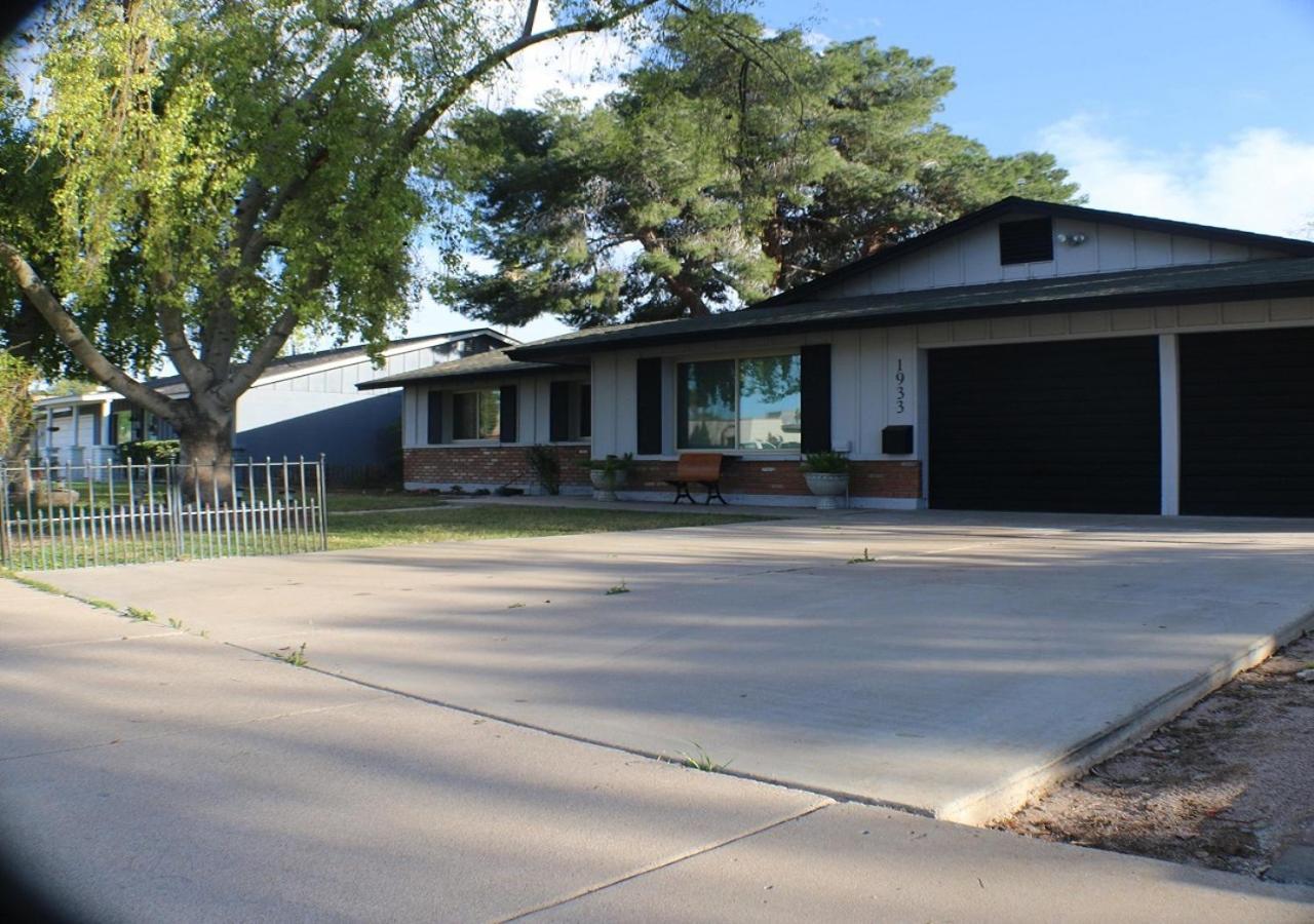 Tempe Escape With Heated Pool, Billiards & Firepit Fun Vila Exterior foto