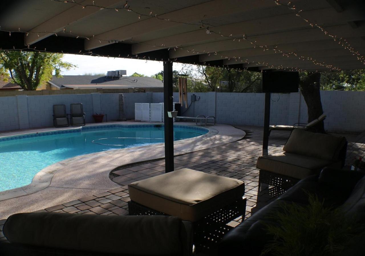 Tempe Escape With Heated Pool, Billiards & Firepit Fun Vila Exterior foto