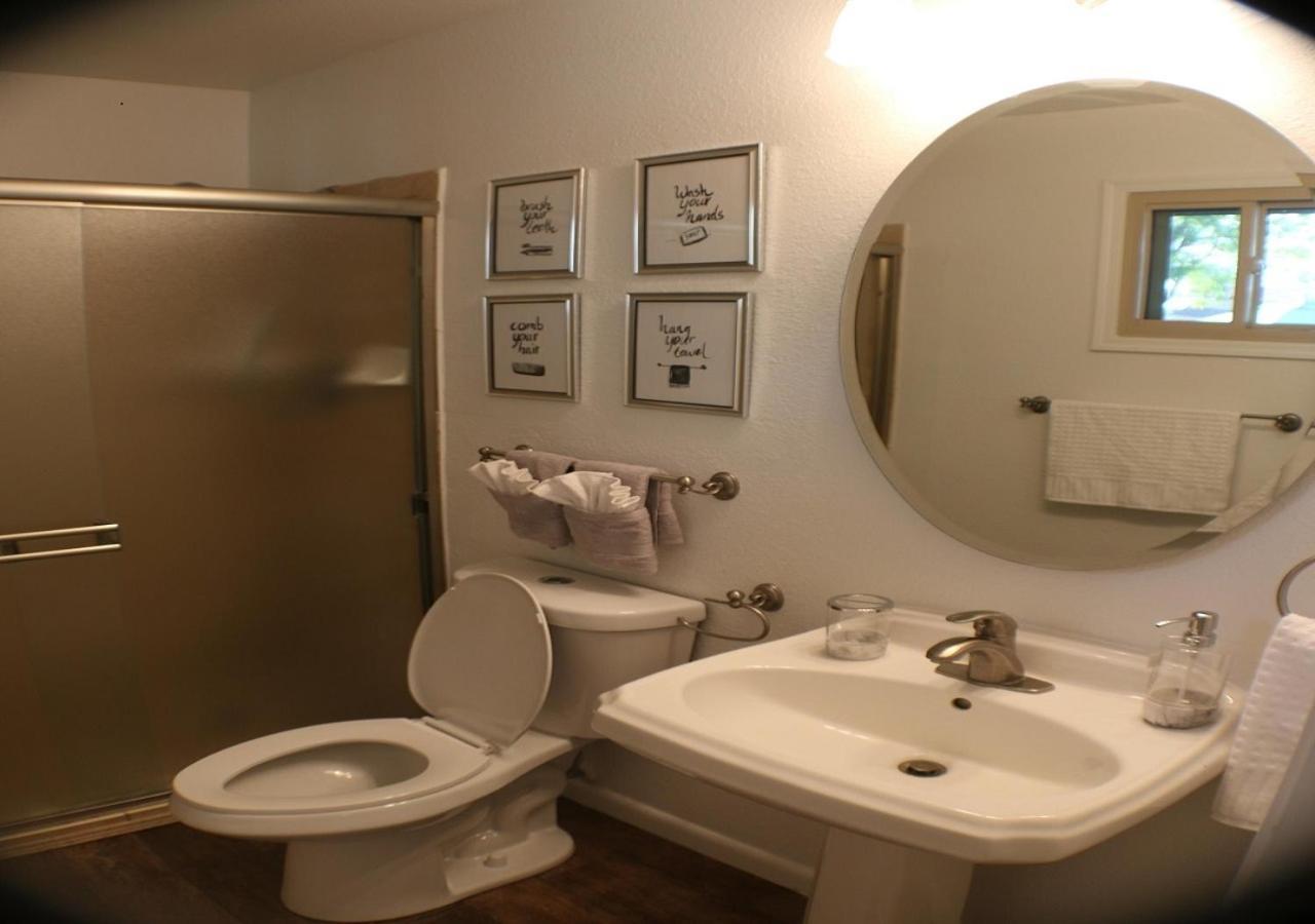 Tempe Escape With Heated Pool, Billiards & Firepit Fun Vila Exterior foto